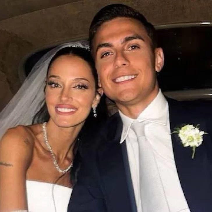 Oriana Sabatini y Paulo Dybala festejaron su primer año de matrimonio con emotivas imágenes: “Te amo”