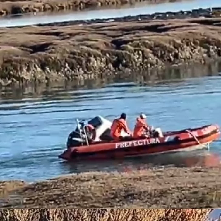 Video. Un integrante de Prefectura Naval murió ahogado tras un accidente en San Julián Video. Un integrante de Prefectura Naval murió ahogado tras un accidente en San Julián