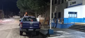 Con golpes en el rostro y descalza, una mujer pidió ayuda en una remisería tras ser agredida por el novio Con golpes en el rostro y descalza, una mujer pidió ayuda en una remisería tras ser agredida por el novio