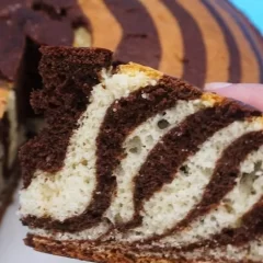Receta de bizcochuelo marmolado fácil y rápida para la merienda