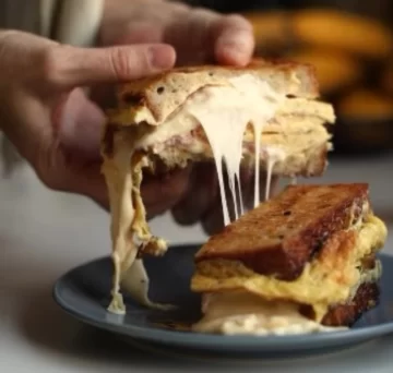 La receta viral de la chef Ximena Sáenz: “El permitido definitivo”, un sandwich de queso y huevo que la rompe La receta viral de la chef Ximena Sáenz: “El permitido definitivo”, un sandwich de queso y huevo que la rompe