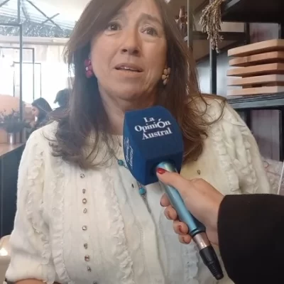 Rosario Brochero, diseñadora textil de Santa Cruz: entre la Lana y el legado del cura Brochero