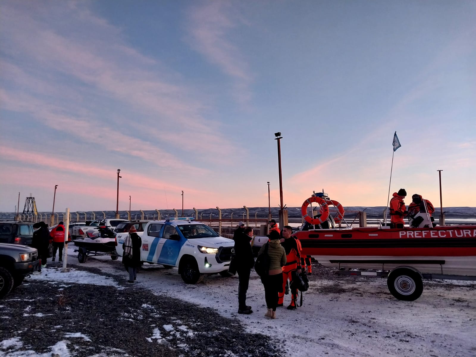 Desde temprano el personal del seguridad se preparó en el Club CeMA.