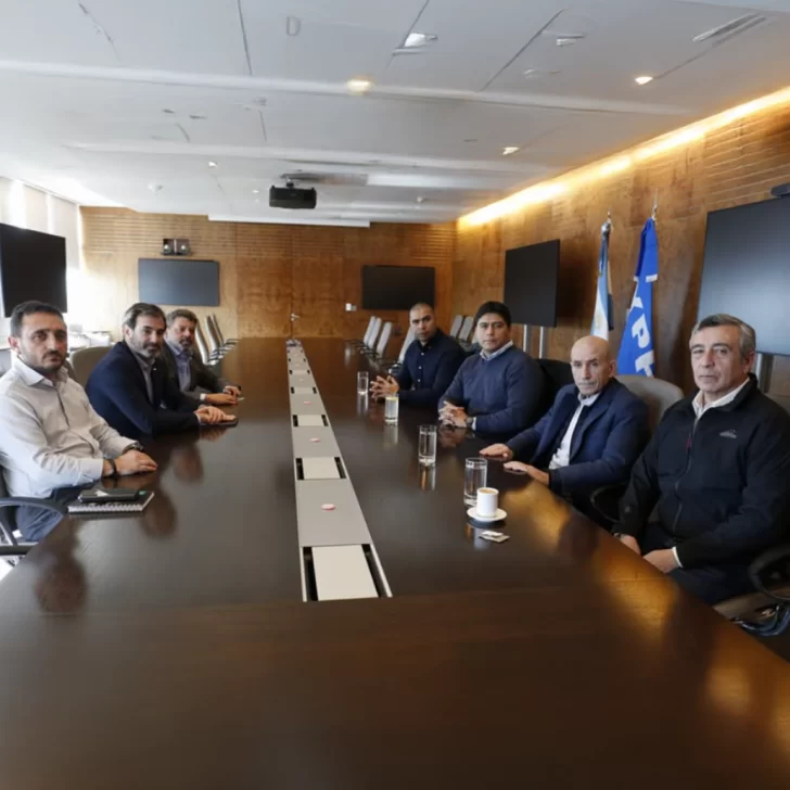 El Gobierno de Santa Cruz e YPF ratificaron la reactivación de equipos en zona norte y la perforación en Palermo Aike