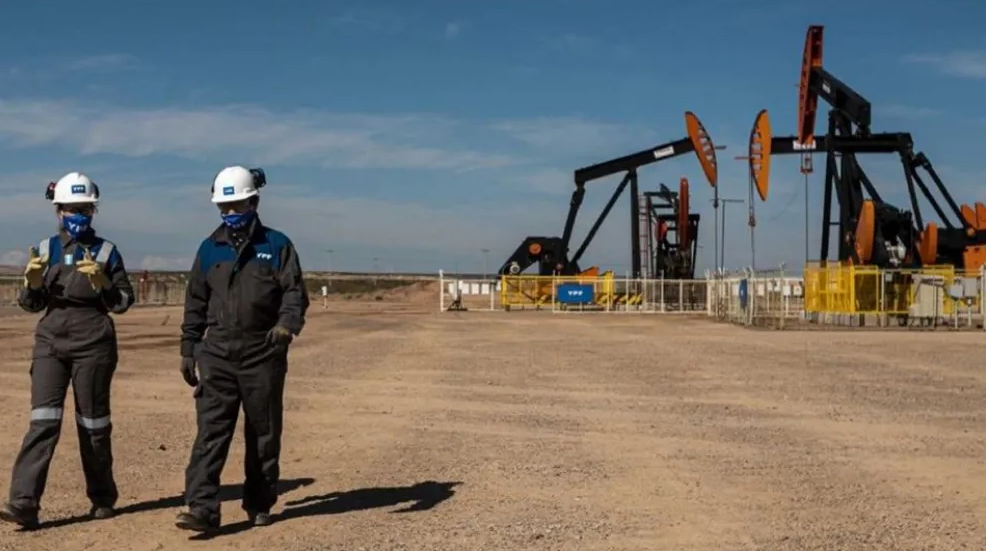  Santa Cruz tiene yacimientos convencionales maduros.