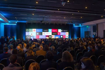 Comenzó el AmCham Summit 2026: se debate el futuro productivo con foco en el crecimiento sostenido Comenzó el AmCham Summit 2026: se debate el futuro productivo con foco en el crecimiento sostenido