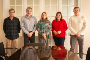 Producción y Santa Cruz Puede articulan acciones para reactivar la pesca en Puerto San Julián Producción y Santa Cruz Puede articulan acciones para reactivar la pesca en Puerto San Julián