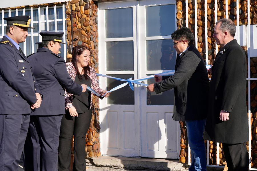  La inauguración del nuevo espacio de la Policía de Santa Cruz en Piedra Buena.