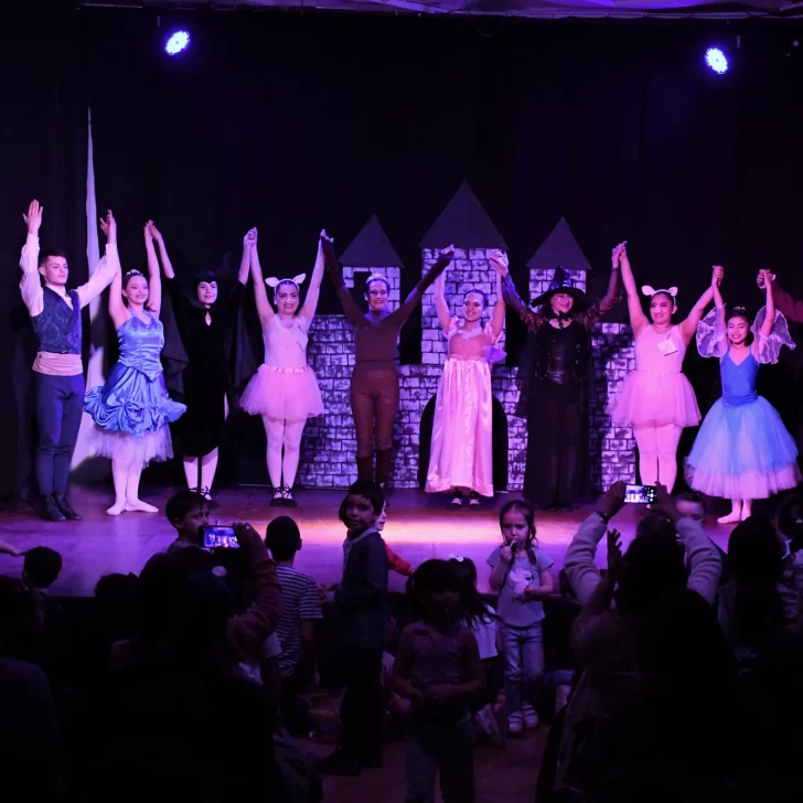 Gran celebración por el “Día de las Infancias” con un espectáculo de cuentos clásicos en vivo Gran celebración por el “Día de las Infancias” con un espectáculo de cuentos clásicos en vivo