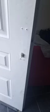 Robo millonario de equipamiento de una radio de Caleta Olivia: “No es un buen día por acá”