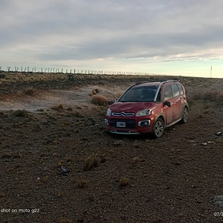 Los daños que presentó el rodado tras el incidente. (FOTO: POLICÍA SANTA CRUZ)