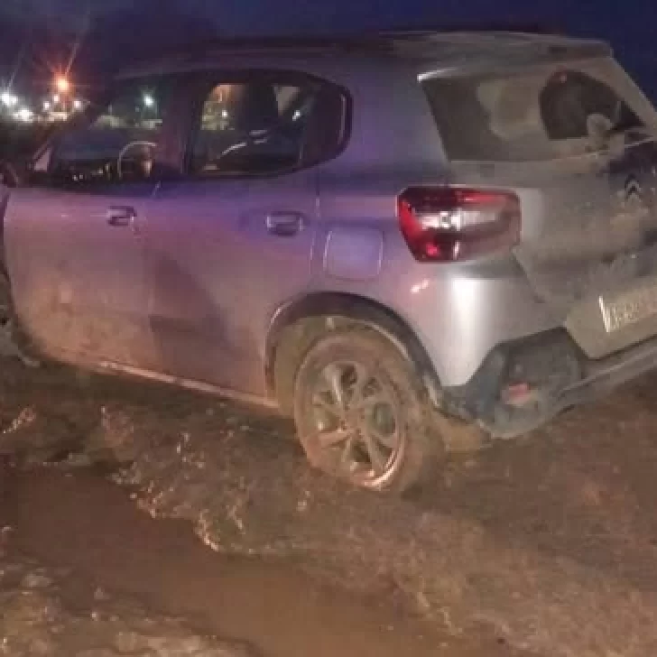 Alcohol y fuga en Pico Truncado: un conductor chocó, huyó y lo atraparon Alcohol y fuga en Pico Truncado: un conductor chocó, huyó y lo atraparon