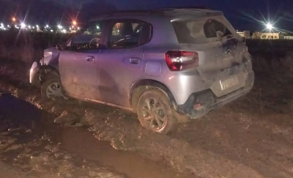 Alcohol y fuga en Pico Truncado: un conductor chocó, huyó y lo atraparon