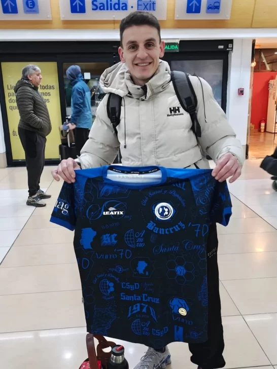  Cerato arribó a Río Gallegos el miercoles para sumar de cara al cruce del Clasificatorio.