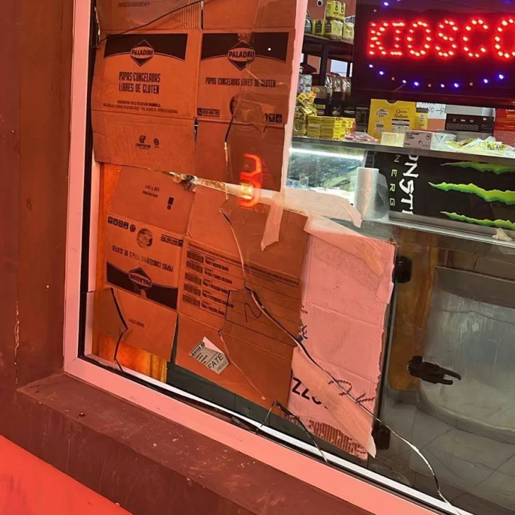 Ola de robos en El Calafate alarma a comerciantes y vecinos: exigen medidas urgentes de seguridad Ola de robos en El Calafate alarma a comerciantes y vecinos: exigen medidas urgentes de seguridad