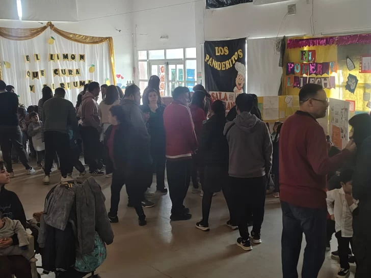  la feria de ciencias infantil del Jardín 55 convocó a padres, docentes de los distintos jardines de infantes de Las Heras y a más de 600 alumnos del nivel inicial.