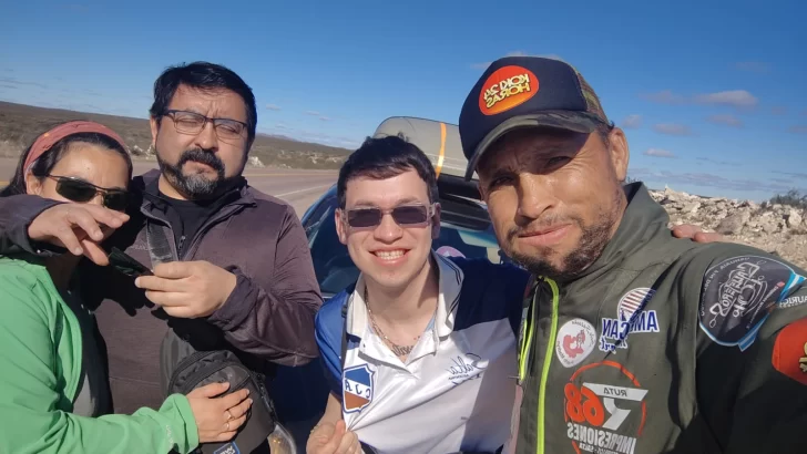 Tras pasar por Río Negro, el peregrino salteño encara el tramo final de su travesía hacia Salta