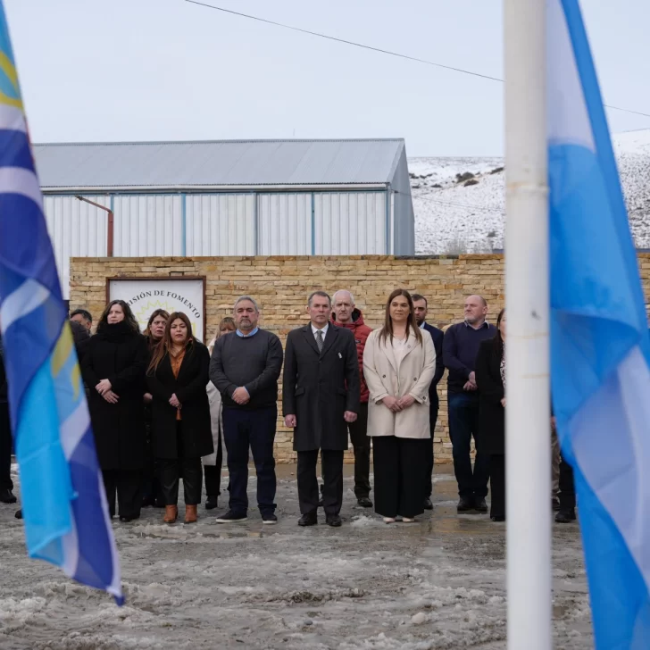 Tres Lagos celebra su 52° Aniversario: Daniel Álvarez anunció obras para educación, salud y producción