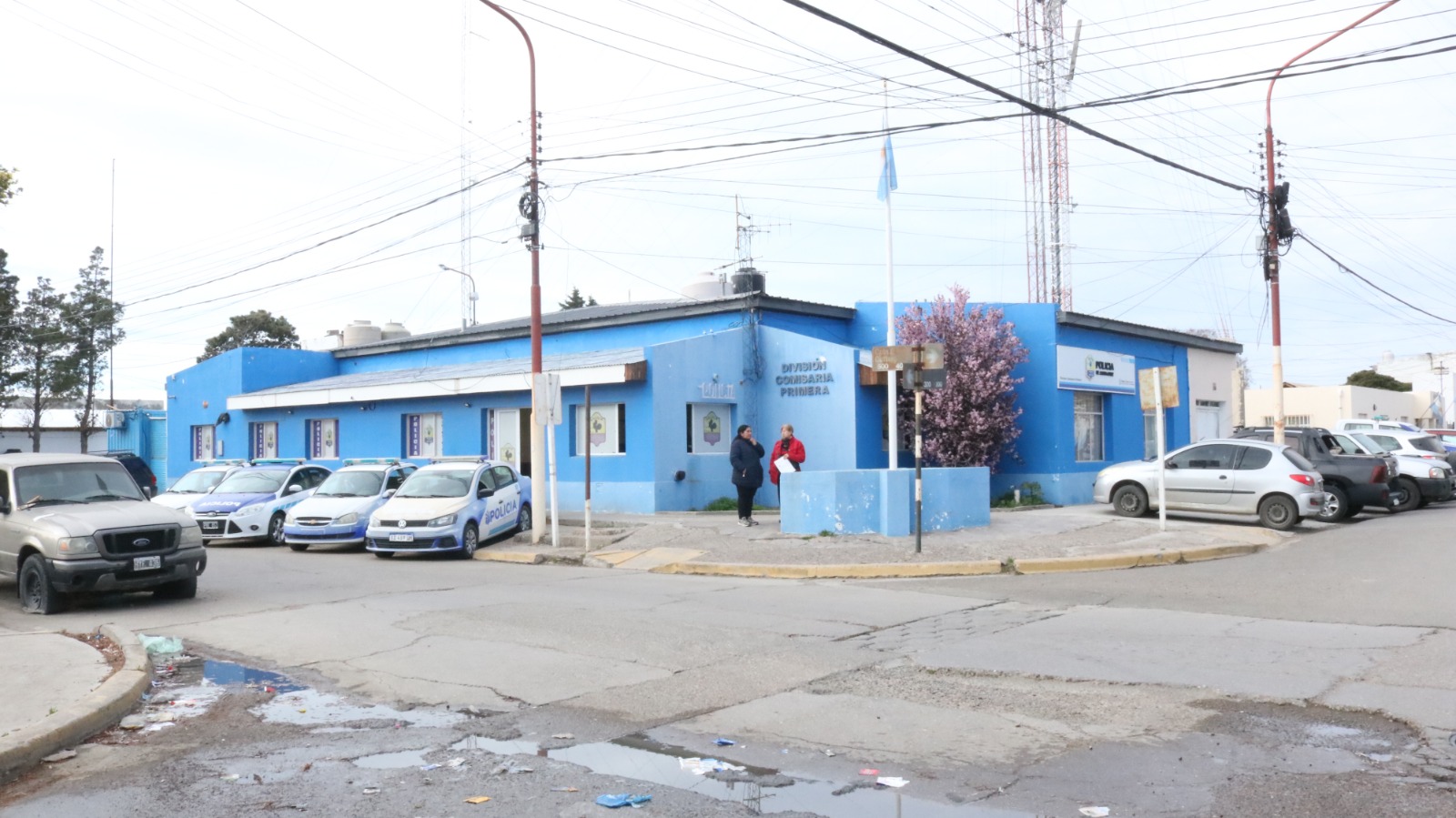  Comisaría Primera de la localidad de Caleta Olivia. (FOTO: TAMARA MORENO/LA OPINIÓN AUSTRAL).