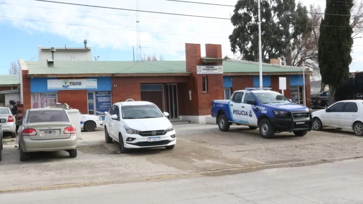 Nuevos incidentes en el barrio 25 de Mayo: disturbios, ataque con arma de fuego y un herido