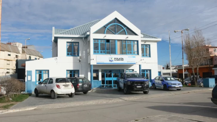 Un camionero denunció que su hijo le vendió la camioneta y otros vehículos mientras trabajaba