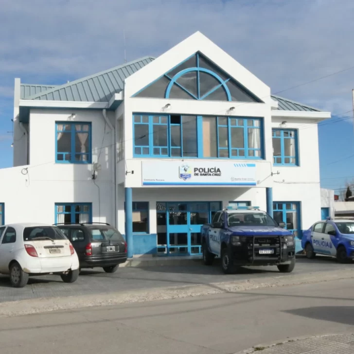 Un camionero denunció que su hijo le vendió la camioneta y otros vehículos mientras trabajaba