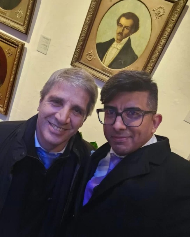  Jairo Guzmán y Luis Caputo, la semana pasada en el encuentro en Buenos Aires.