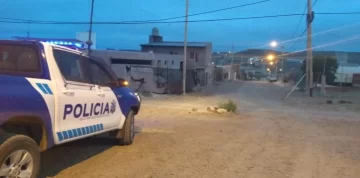 Insólito: un policía alcoholizado provocó disturbios y agredió a un comisario Insólito: un policía alcoholizado provocó disturbios y agredió a un comisario
