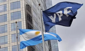Juicio por YPF: la Corte de Nueva York suspendió la entrega del 51% de las acciones