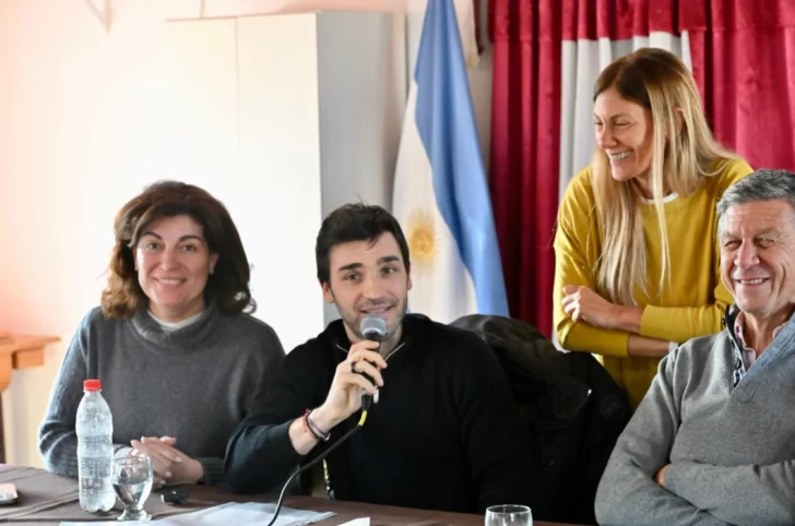 Torres sobre los centros de jubilados: “Vamos a seguir acompañando a estos espacios de contención”