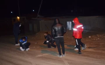 Dispararon contra una vivienda y un auto en barrio Los Pinos de Caleta Olivia Dispararon contra una vivienda y un auto en barrio Los Pinos de Caleta Olivia