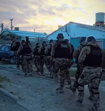 Quiénes son los cuatro detenidos por el brutal ataque en Puerto Deseado y qué les encontraron