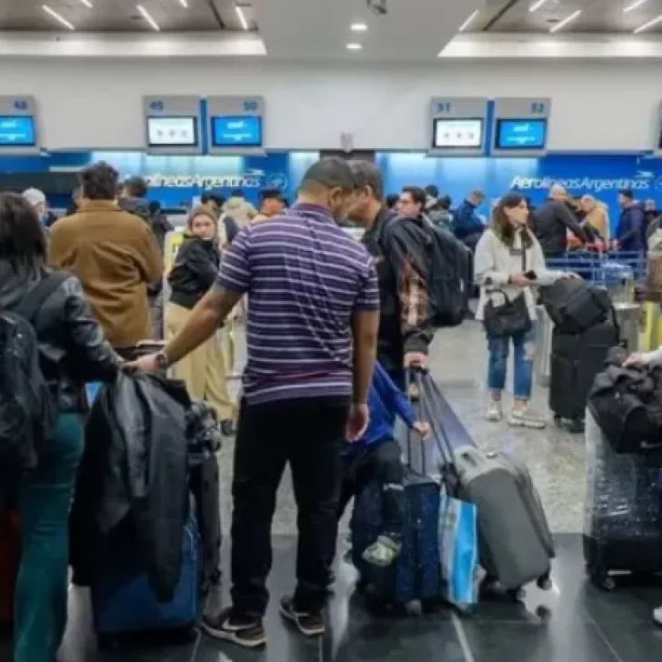 Aerolíneas Argentinas cancelará 46 vuelos este domingo por paro de controladores: Qué vuelos se verán afectados y horarios de la semana