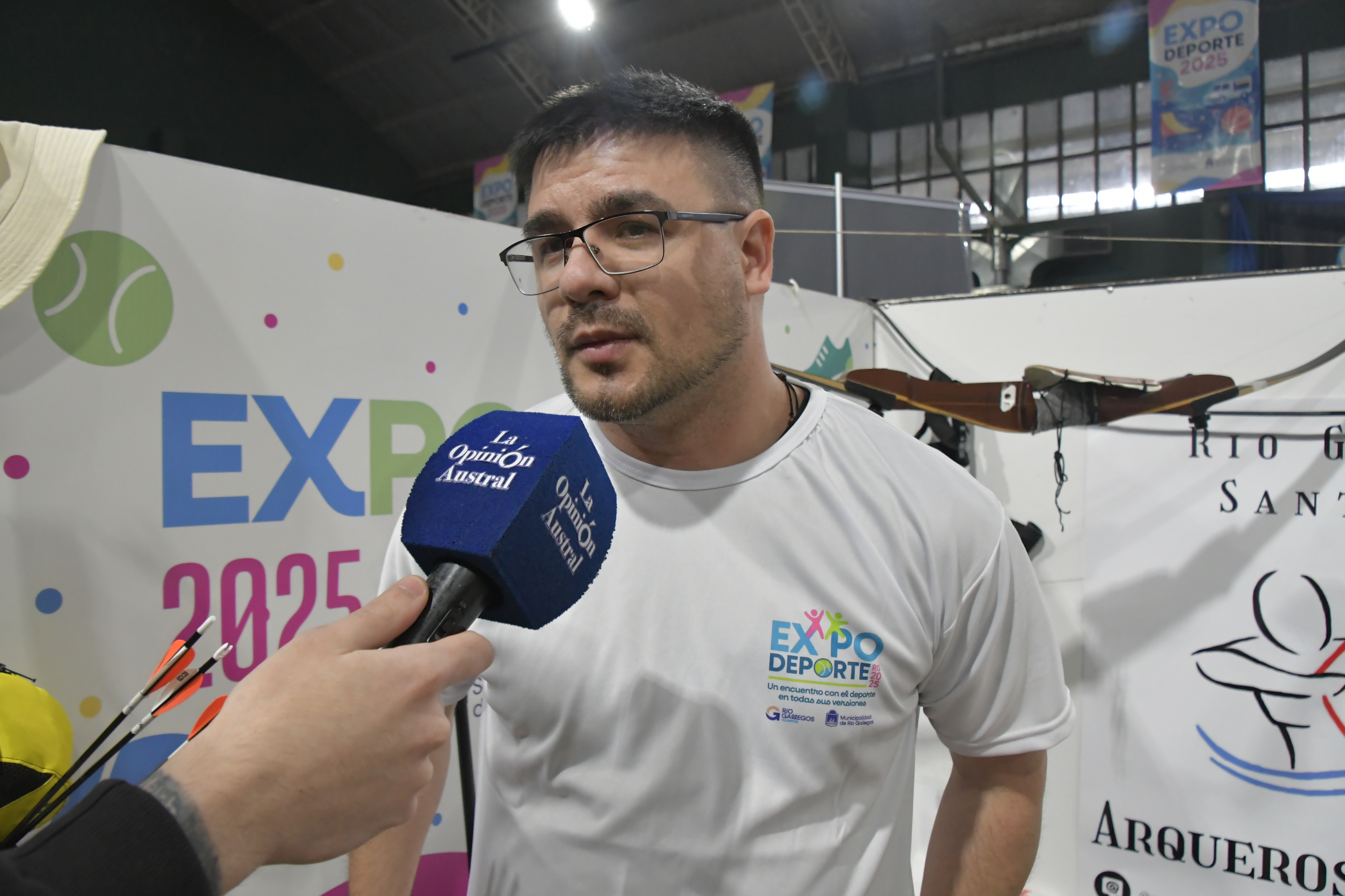  El profesor Javier Leucoy.