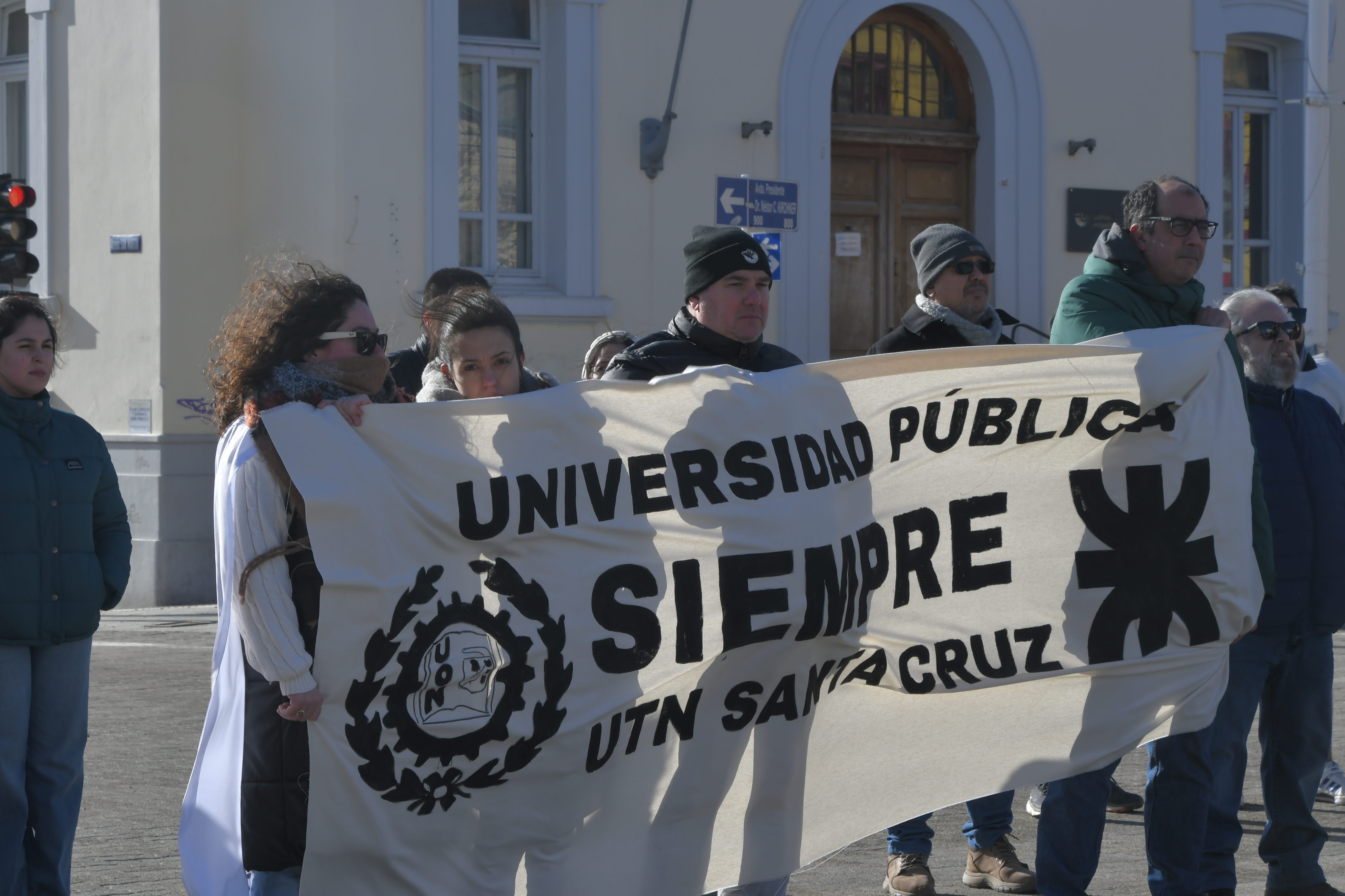  La comunidad de la UTN recordó la creación de la UON. FOTO: JUAN PALACIOS/LA OPINIÓN AUSTRAL
