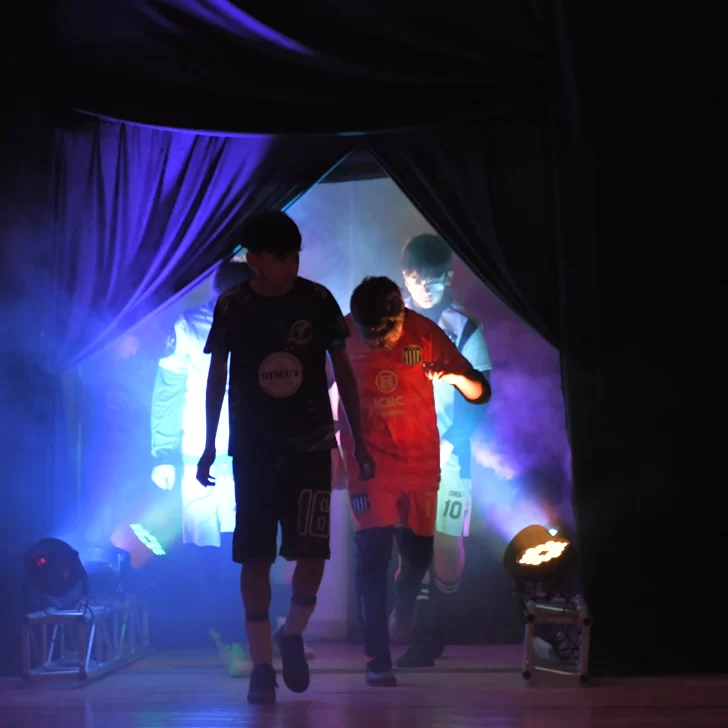 Fiesta del fútbol infantil: cerró con gran éxito la Liga Municipal en Río Gallegos Fiesta del fútbol infantil: cerró con gran éxito la Liga Municipal en Río Gallegos