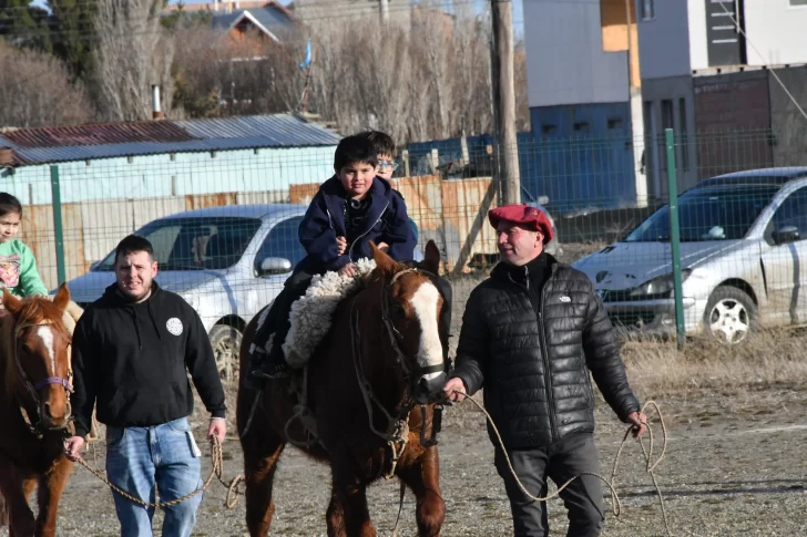 Cientos de niños y niñas disfrutaron del festejo del Día de las Infancias