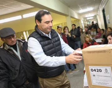 Comenzaron las elecciones en Corrientes: siete fórmulas compiten por la gobernación Comenzaron las elecciones en Corrientes: siete fórmulas compiten por la gobernación