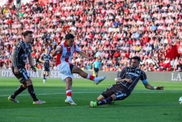 Empate 1-1 entre Platense e Instituto marcado por la polémica Empate 1-1 entre Platense e Instituto marcado por la polémica