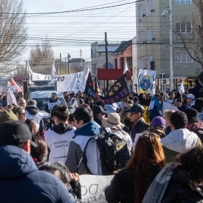 ADOSAC confirmó el paro de este viernes y exige la devolución de los descuentos