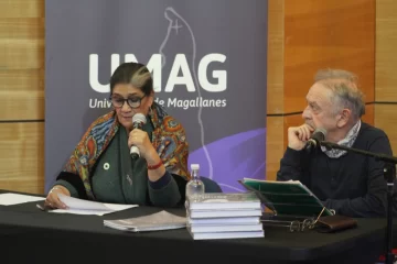 La historia de “Chümjaluwun” llegó a la Universidad de Magallanes La historia de “Chümjaluwun” llegó a la Universidad de Magallanes