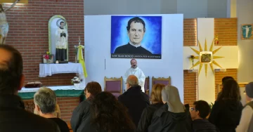 Con triduo, adoración y misa comienzan las fiestas de San Juan Bosco Con triduo, adoración y misa comienzan las fiestas de San Juan Bosco