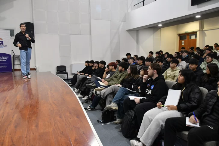 TERCERA-EDICION-MI-PRIMERA-LICENCIA-2-728x485 TERCERA-EDICION-MI-PRIMERA-LICENCIA-2-728x485