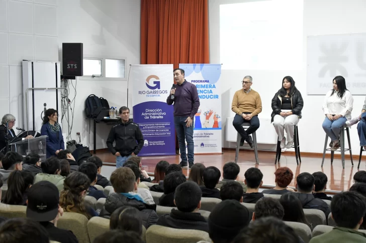 Más de mil preinscriptos en “Mi Primera Licencia”: Pablo Grasso presentó la tercera edición