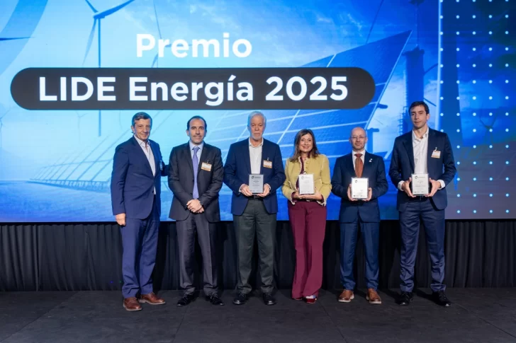  Ganadores del Premio LIDE Energía 2025, distinción a la excelencia y liderazgo en el sector.