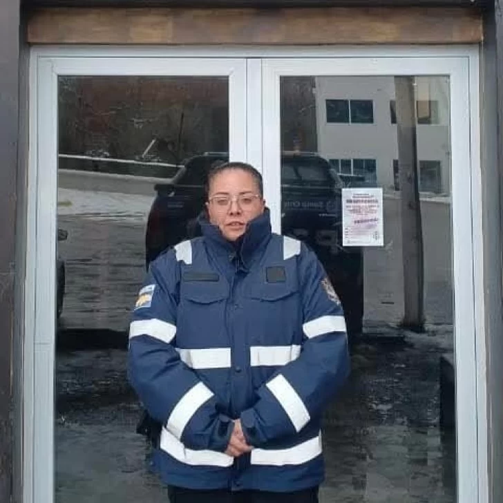 La policía heroína contó cómo fue el rescate del bebé en El Calafate: “Fueron 7 minutos eternos” La policía heroína contó cómo fue el rescate del bebé en El Calafate: “Fueron 7 minutos eternos”