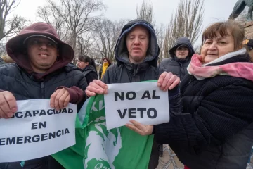 Río Gallegos protestó contra el veto de Milei a la Ley de Emergencia en Discapacidad Río Gallegos protestó contra el veto de Milei a la Ley de Emergencia en Discapacidad