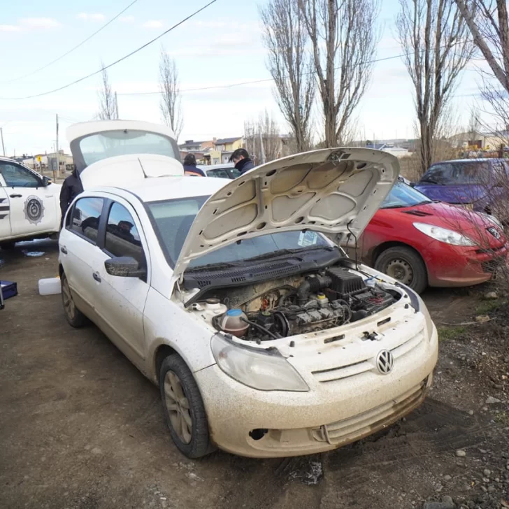 Más de 300 gramos de cocaína, balas y carnets truchos: la trama del operativo en el Juzgado de Faltas Más de 300 gramos de cocaína, balas y carnets truchos: la trama del operativo en el Juzgado de Faltas