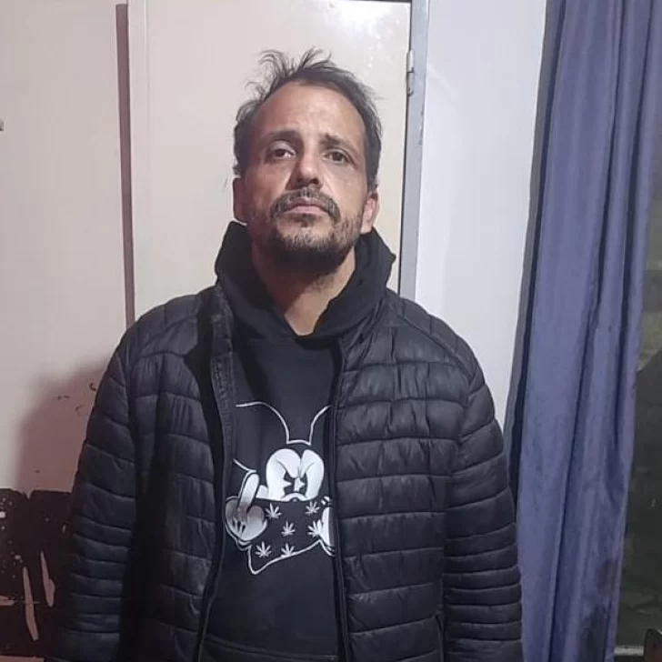 Siguen buscando al preso que escapó de una comisaría: “No es peligroso”, aseguraron