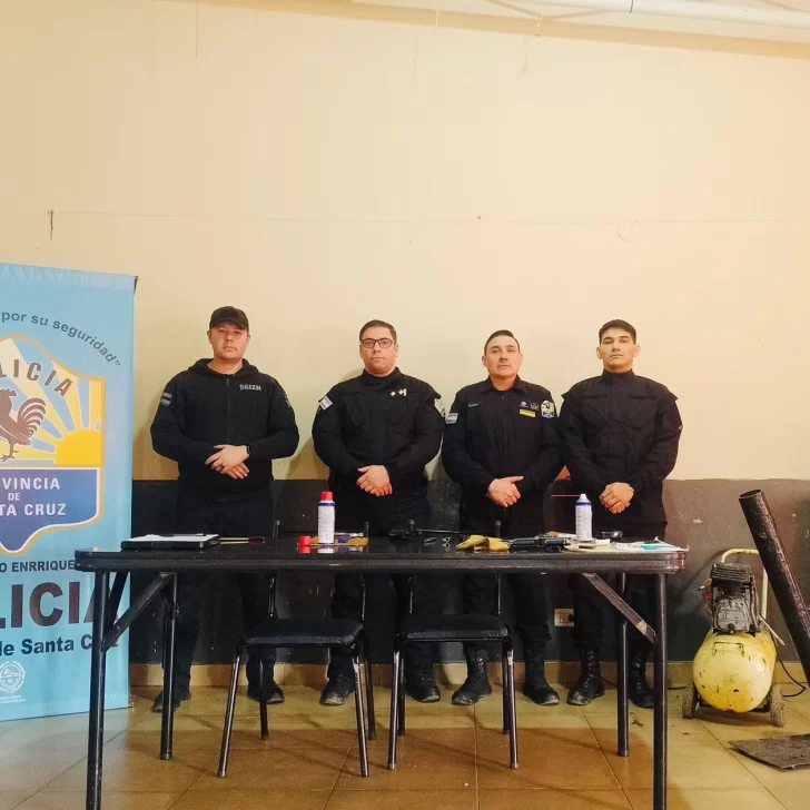 La Comisaría “Cabo Grippo” realizó academia de limpieza y control de armamento